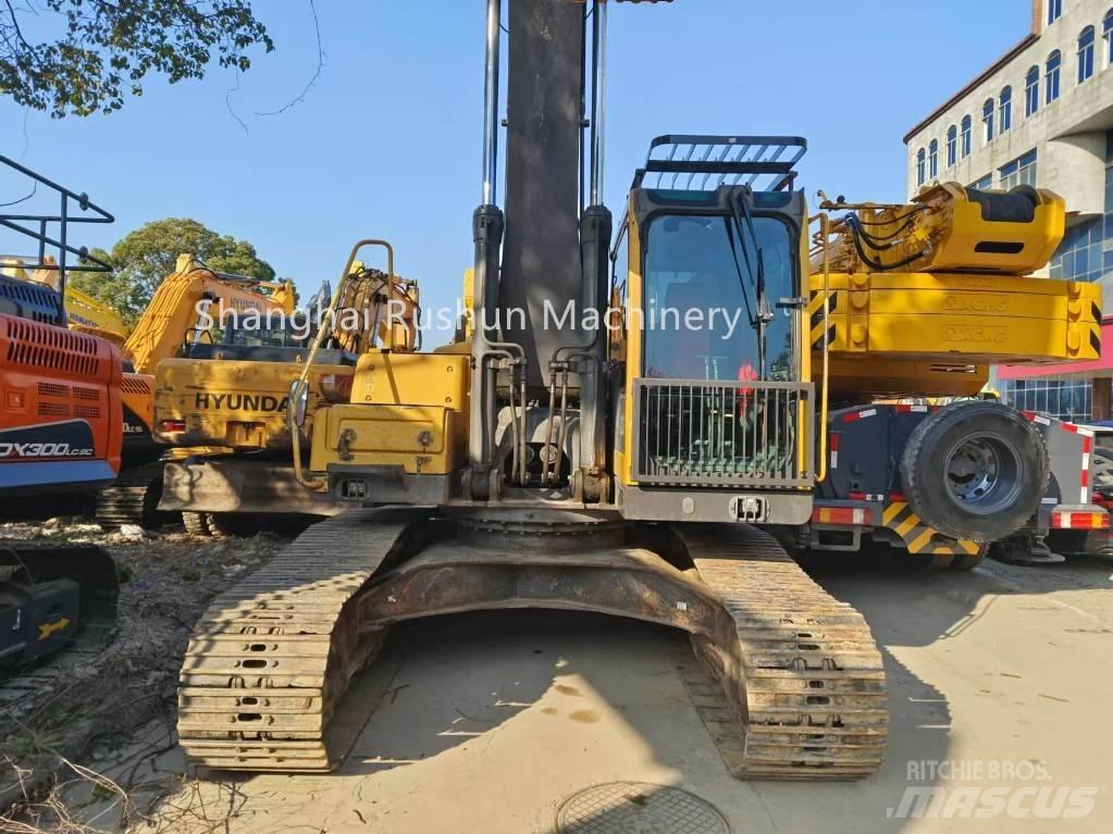Volvo EC240 Pásová rýpadla