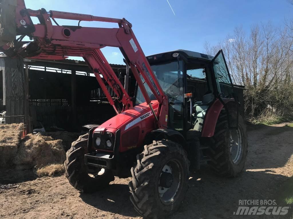 Massey Ferguson 5455 Traktory