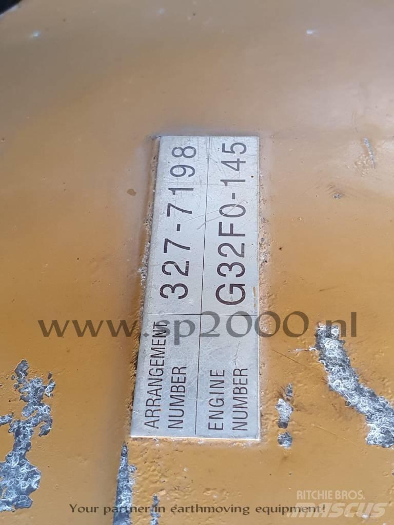 CAT 320 D Pásová rýpadla