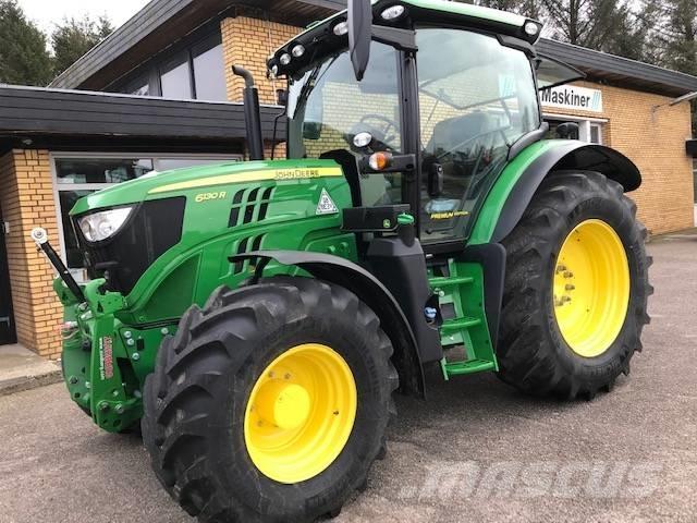 John Deere 6130R Traktory