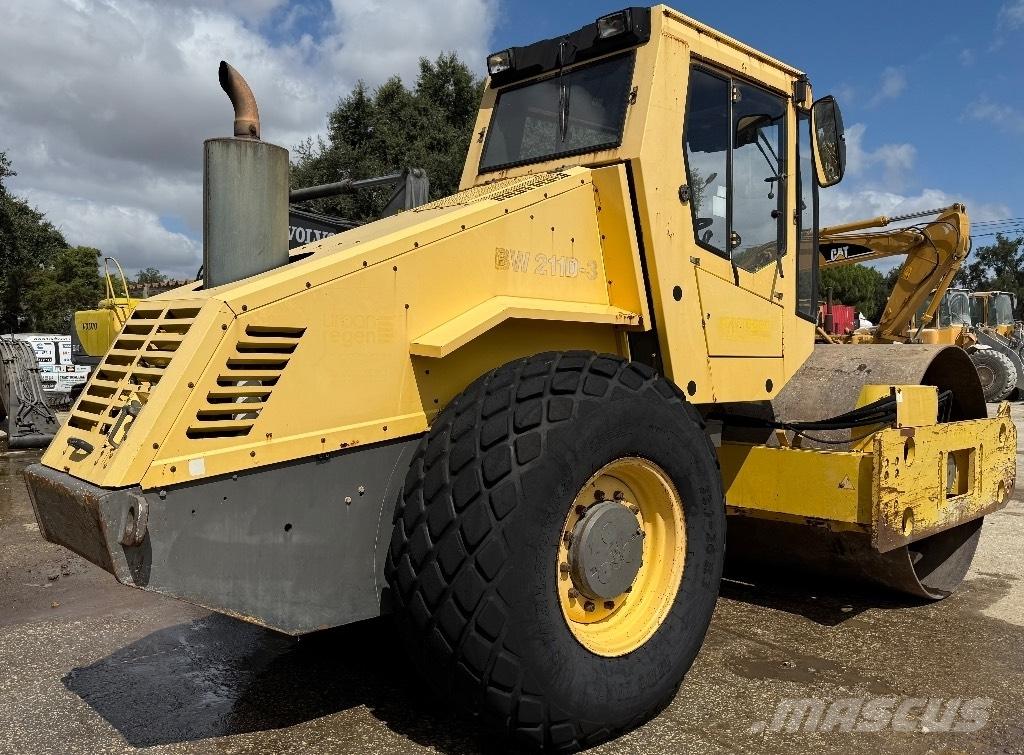Bomag BW 211 D-3 Tandemové válce