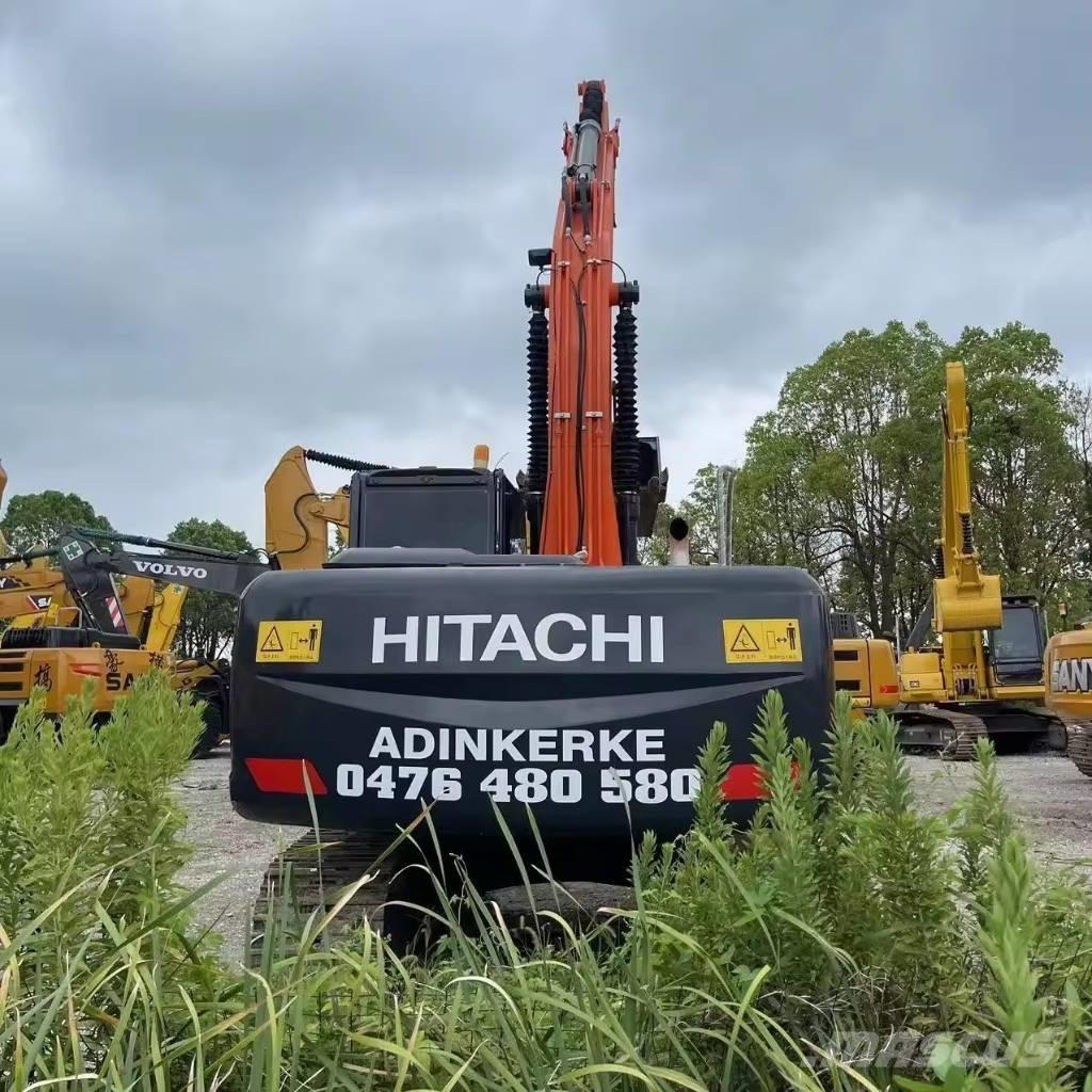 Hitachi ZX 200 Pásová rýpadla