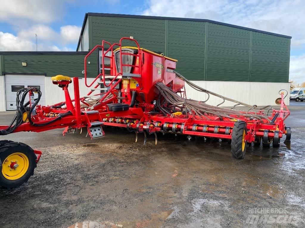 Väderstad Rapid800 Mechanické secí stroje