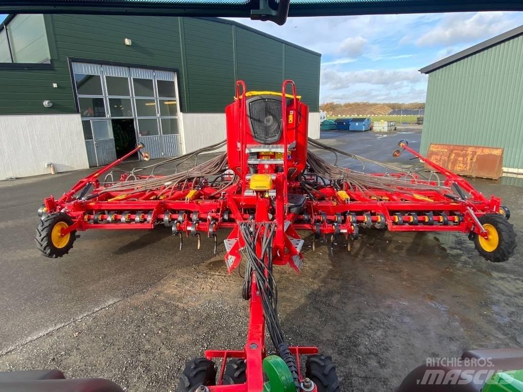 Väderstad Rapid800 Mechanické secí stroje