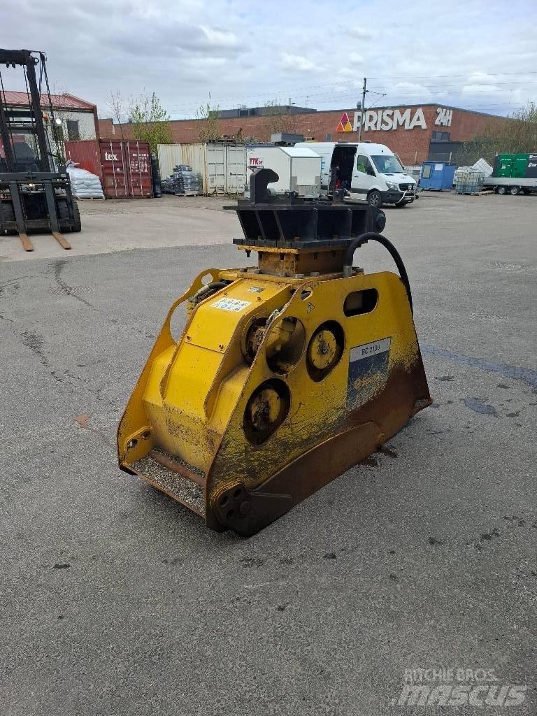 Epiroc BC 2100 Drtící lopaty