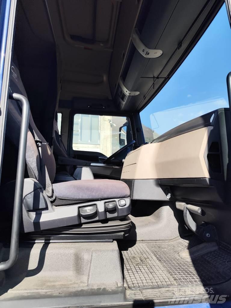 MAN TGX 26.420 Nákladní vozy na přepravu automobilů