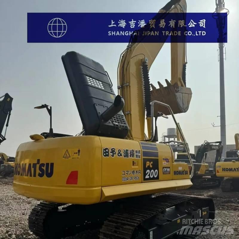 Komatsu PC 200 Pásová rýpadla
