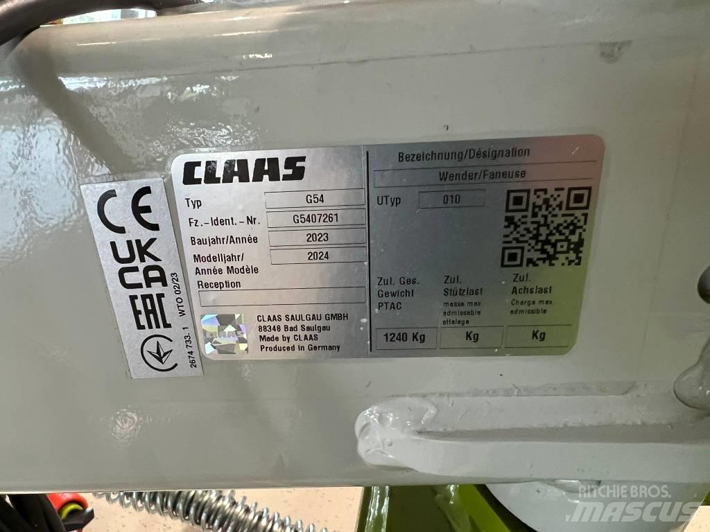 CLAAS Volto 900 Obraceče a shrabovače sena