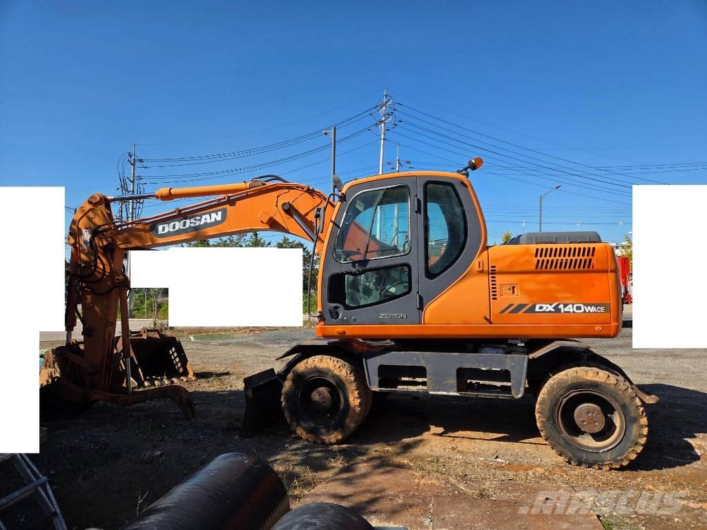 Doosan DX140WACE Kolová rýpadla