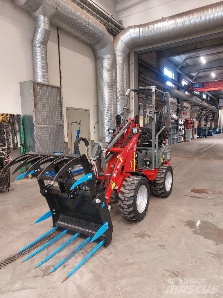 Weidemann 1140 Víceúčelové nakladače