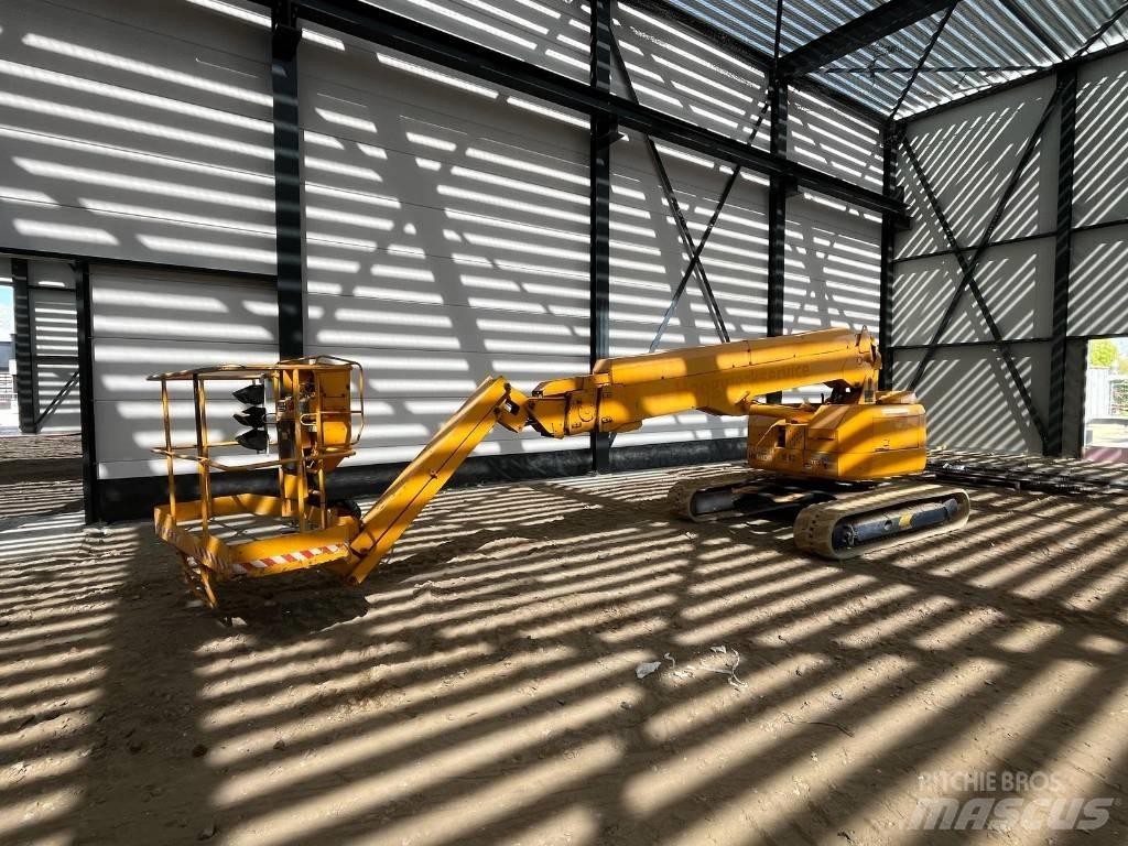 Hitachi HX140B Teleskopické plošiny
