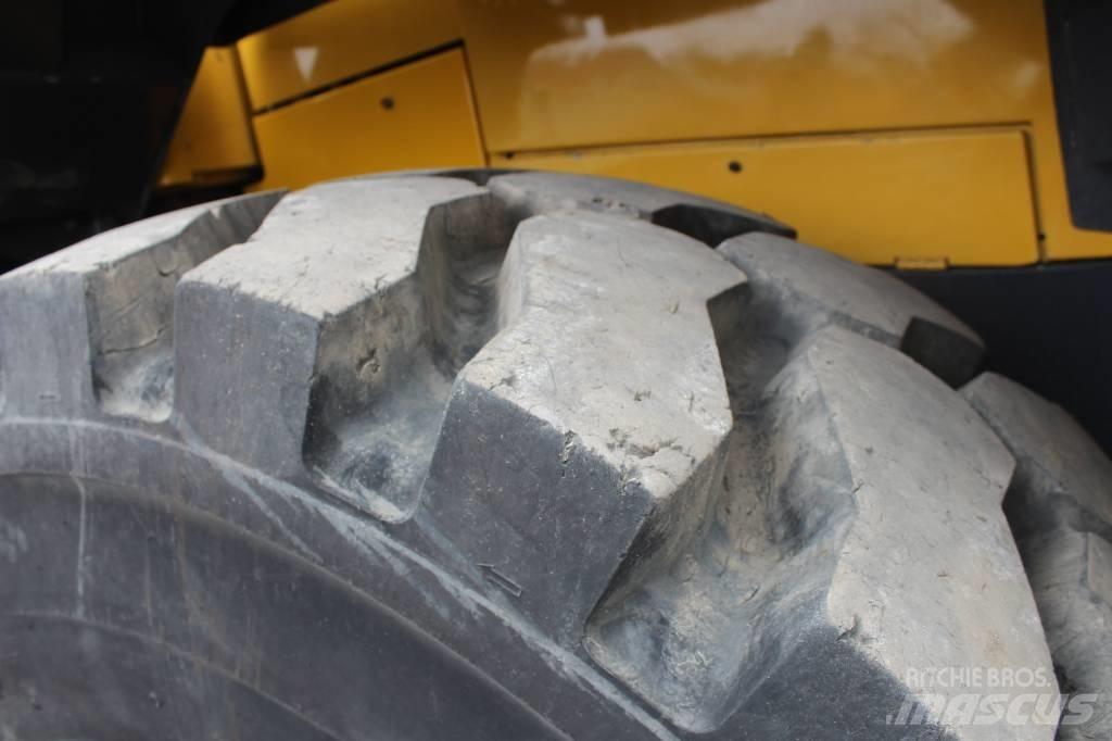 Komatsu WA 470-6LC Kolové nakladače