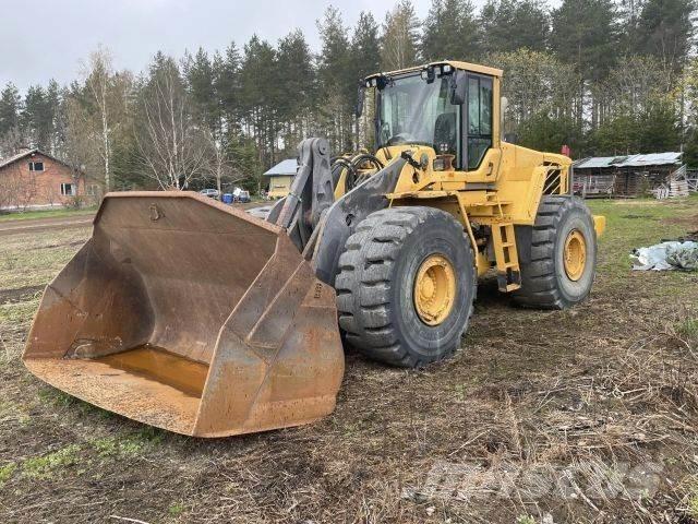 Volvo L220F Kolové nakladače