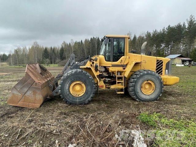 Volvo L220F Kolové nakladače
