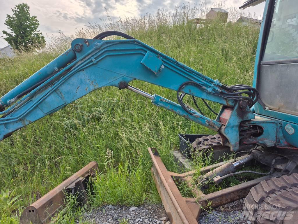 Takeuchi TB 235 Mini rýpadla < 7t