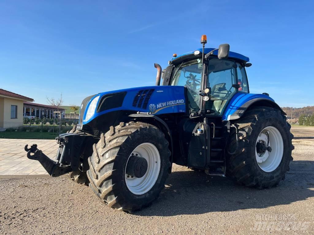 New Holland T 8.420 Traktory