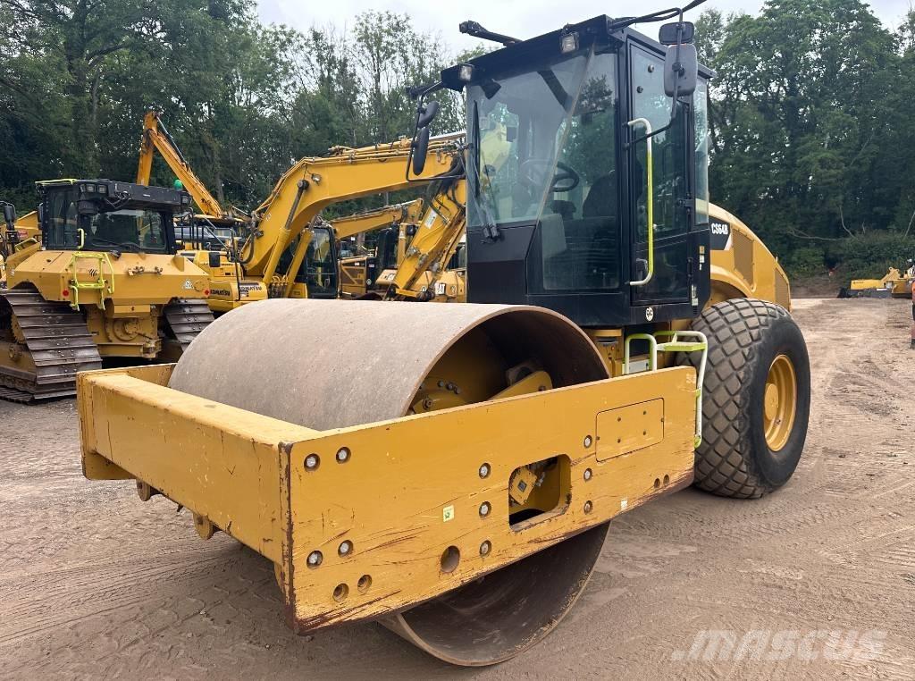 CAT CS 64 B Tahačové válce