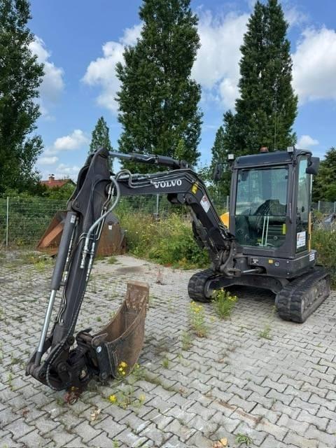 Volvo ECR35D Mini rýpadla < 7t