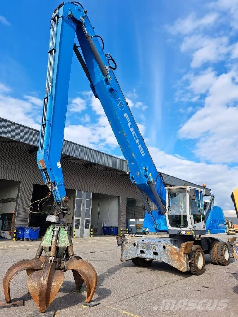 Fuchs MHL350E + Polyp Stroje pro manipulaci s odpadem