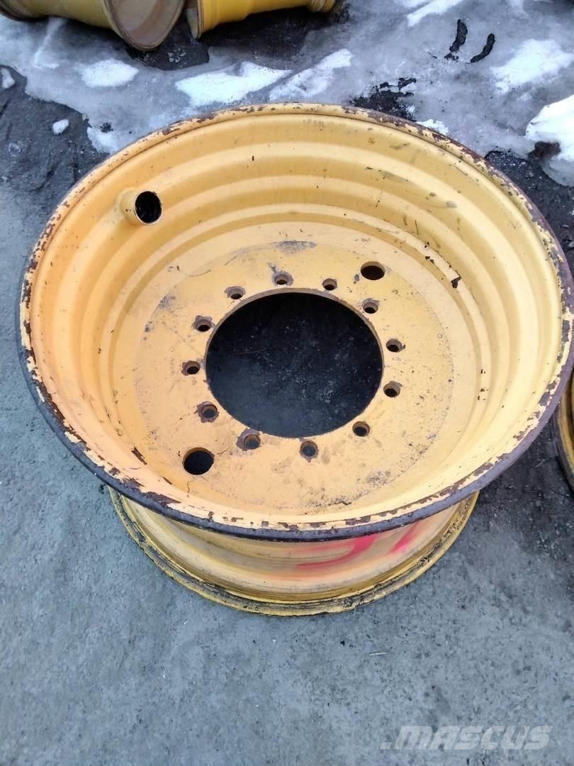Rottne F18 20x34 Pneumatiky, kola a ráfky