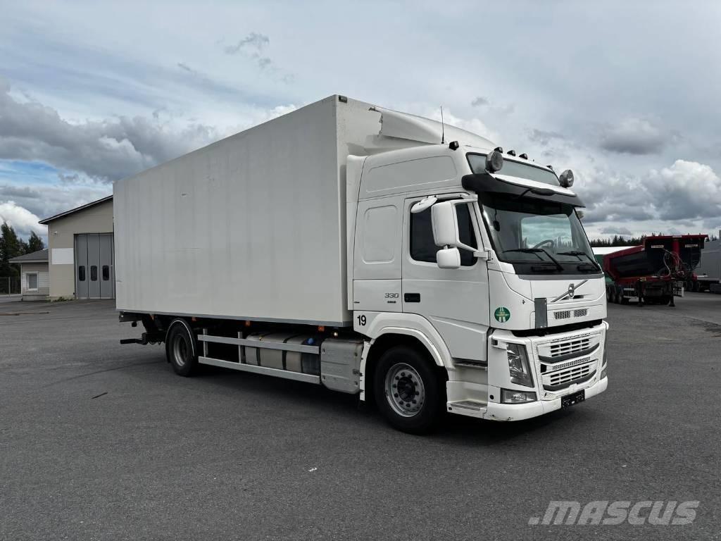 Volvo FM 330 Skříňová nástavba