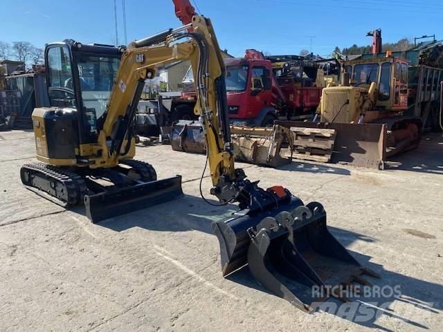 CAT 303 CR Mini rýpadla < 7t