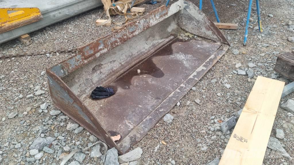 Volvo MC 70 Smykem řízené nakladače