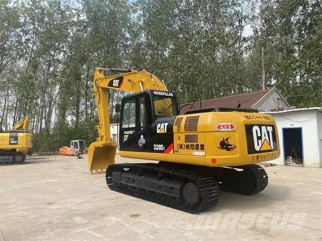 CAT 320D2 Pásová rýpadla