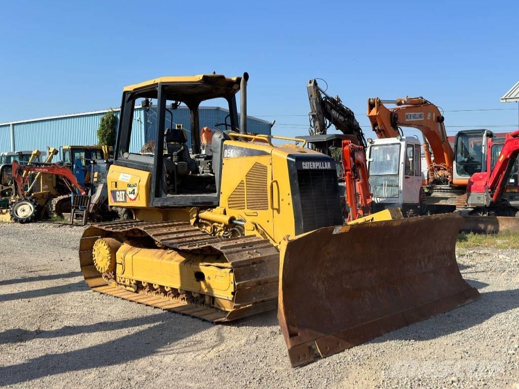 CAT D 5 K LGP Pásové dozery