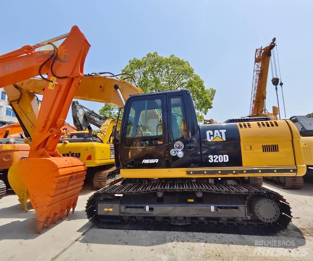 CAT 320 D Pásová rýpadla