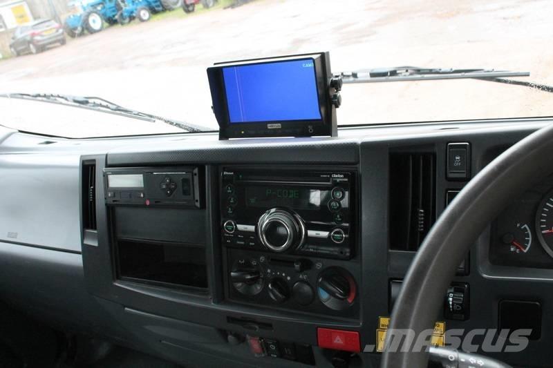 Isuzu 75.150 Valník s navijákem