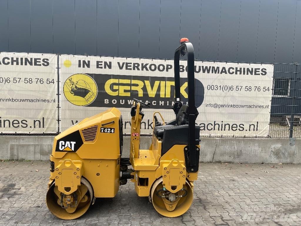 CAT CB 14 Tandemové válce
