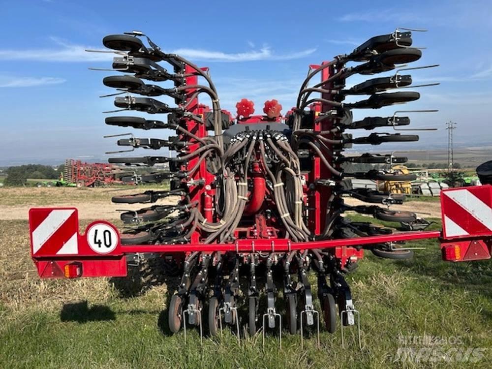 Horsch Focus 6 TD Kombinované secí stroje