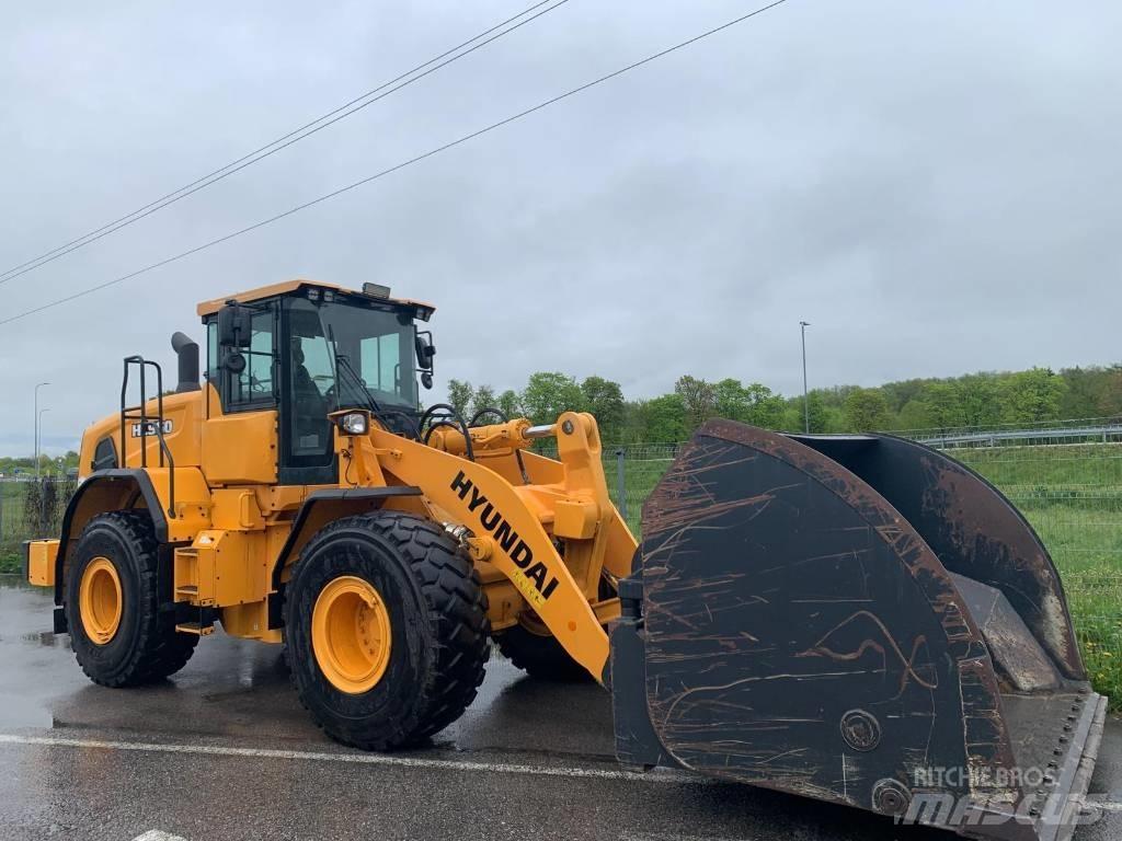 Hyundai HL 960 Kolové nakladače