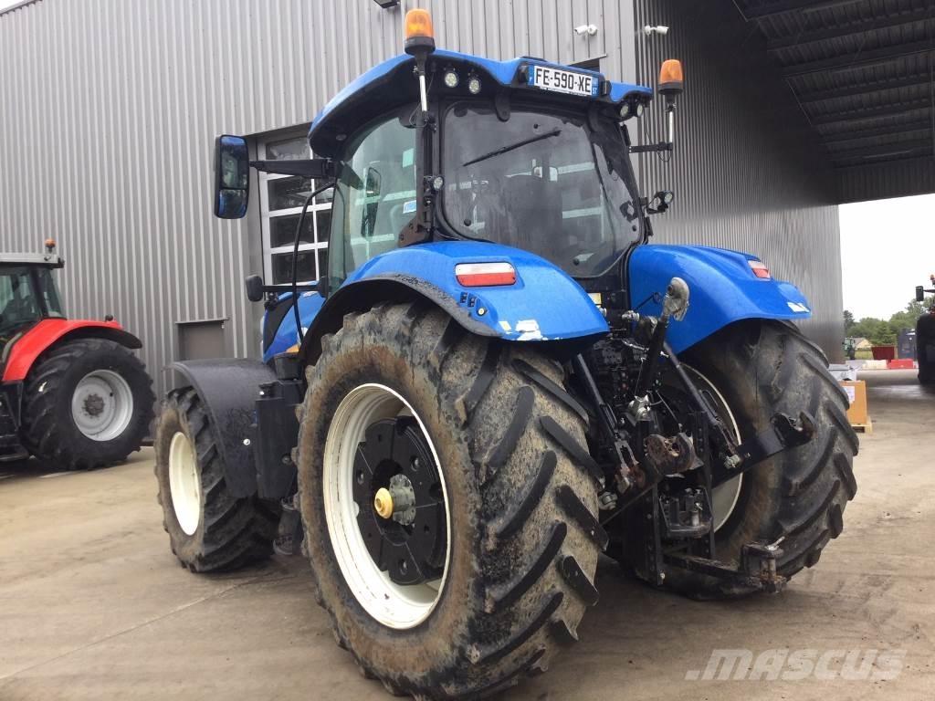 New Holland T7 270 Traktory