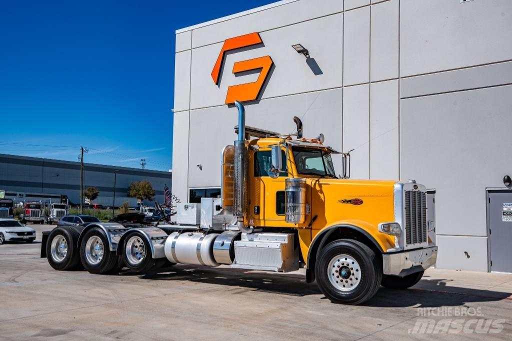 Peterbilt 388 Tahače