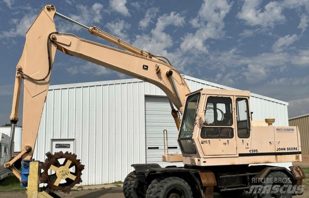 John Deere 595 Kolová rýpadla