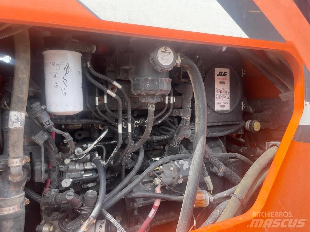SkyTrak 80042 Stroje pro manipulaci s odpadem