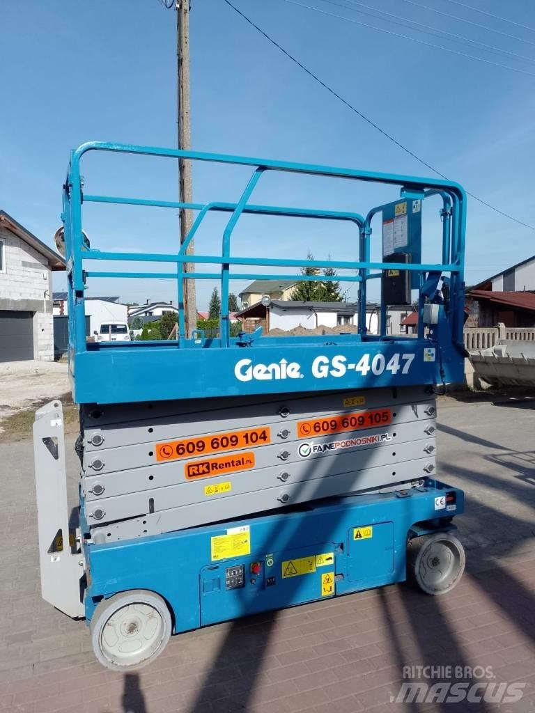 Genie GS-4047 Nůžková zvedací plošina