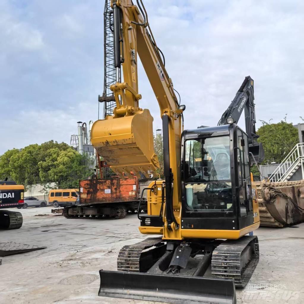 CAT 305.5E2 Mini rýpadla < 7t