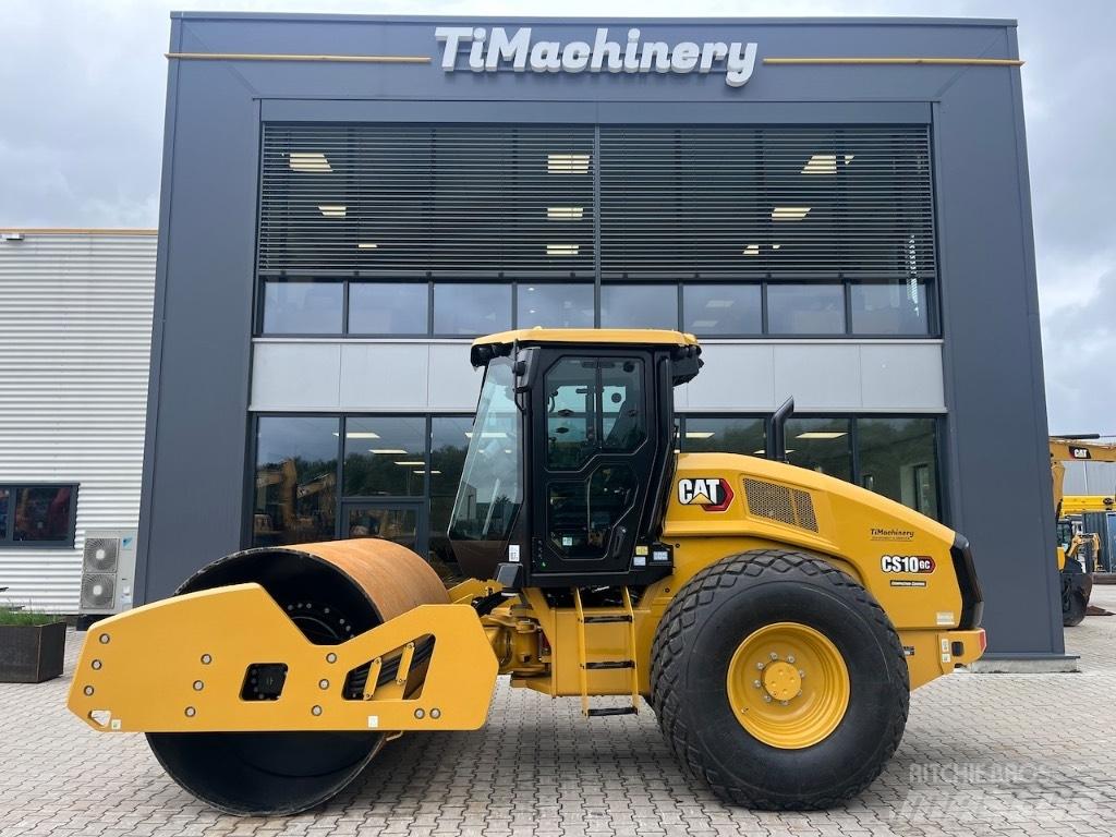 CAT CS10GC Půdní kompaktory