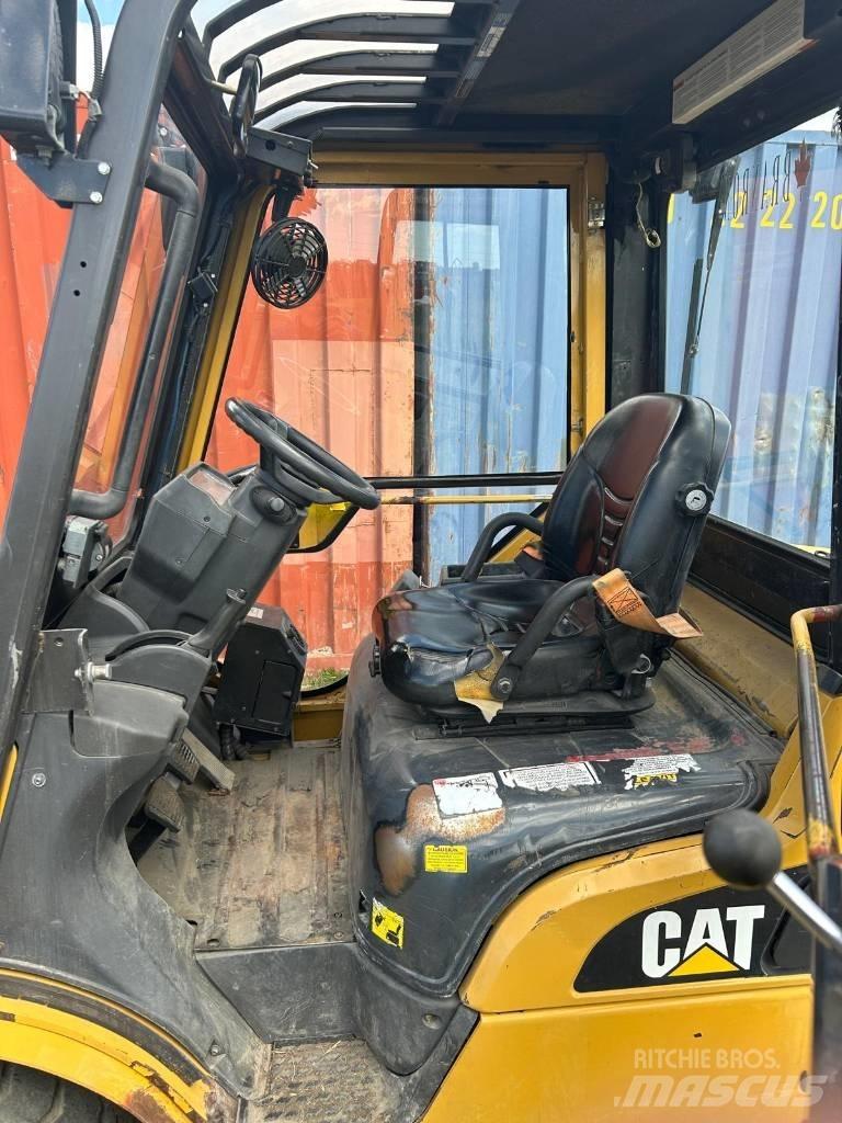 CAT 2P D 6000 Další