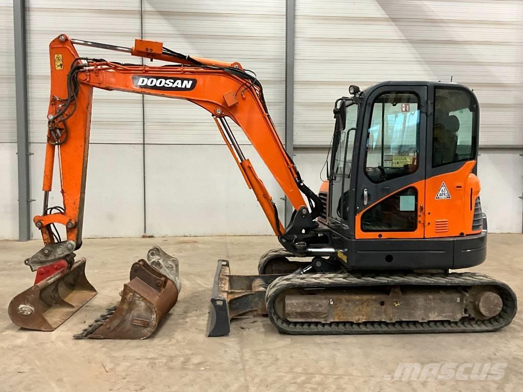 Doosan DX 63-3 Mini rýpadla < 7t