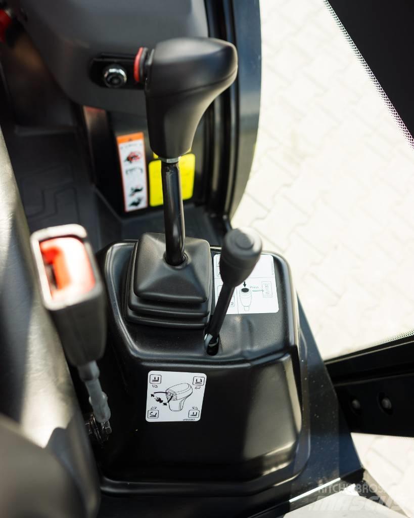 Manitou MC25 Terénní vysokozdvižné vozíky