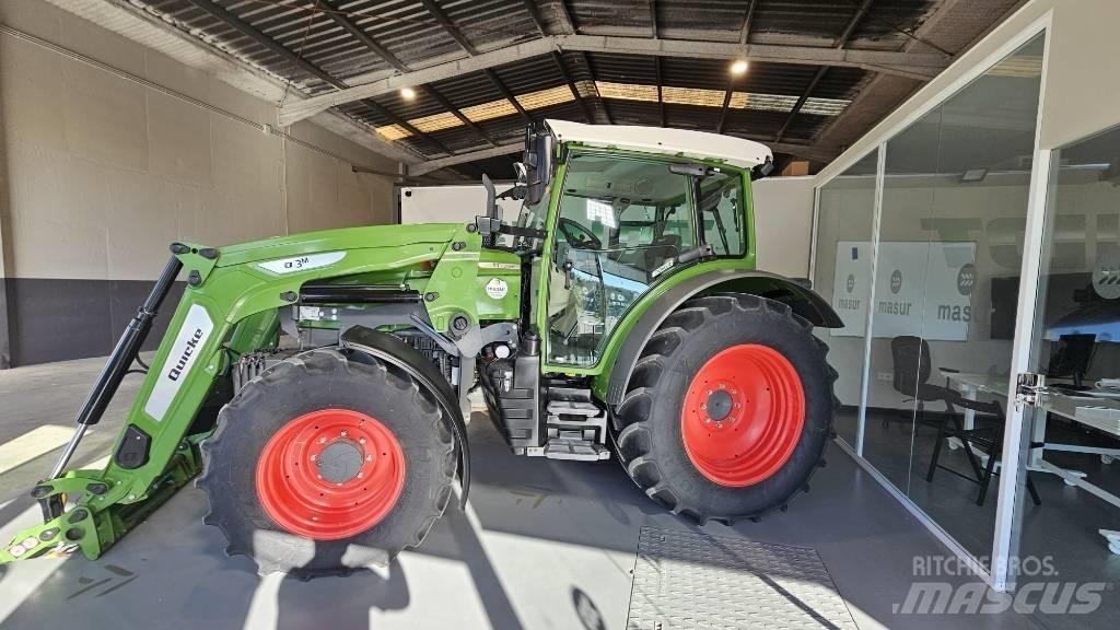 Fendt 211s VARIO Traktory