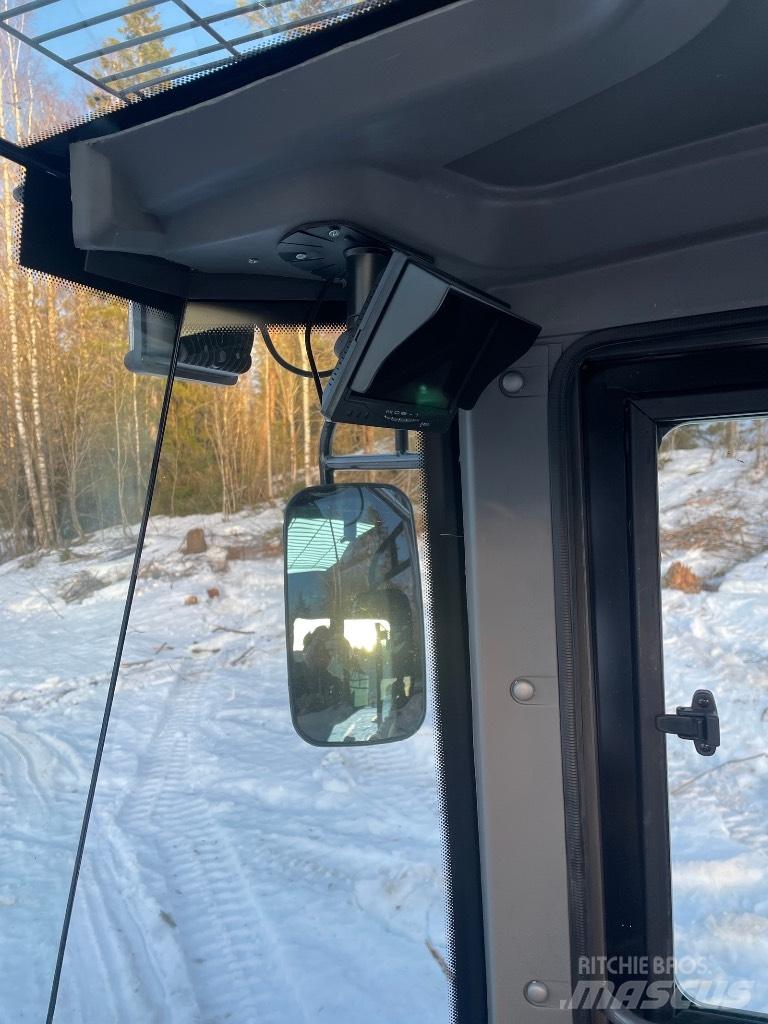 Powertrack L45 Kolové nakladače