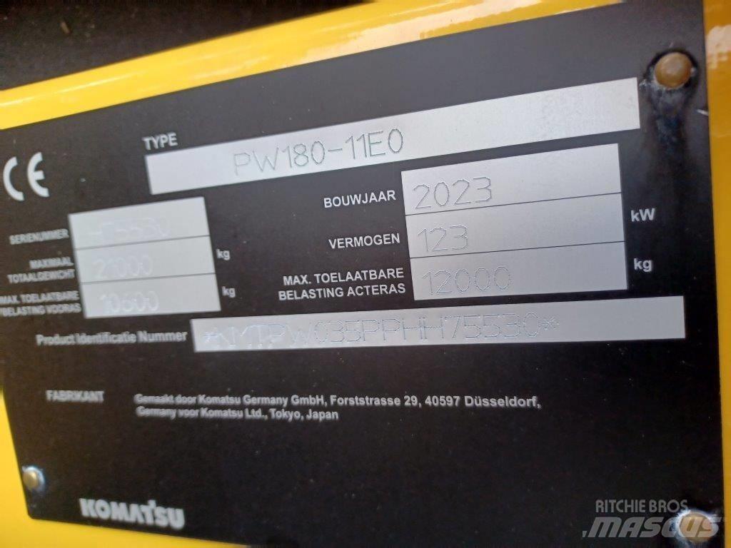 Komatsu PW180-11E0 Kolová rýpadla