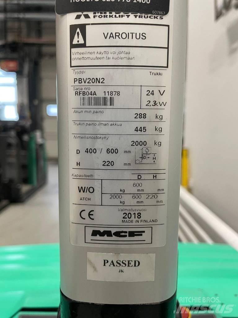 Mitsubishi PBV 20 N2 Nízkozdvižný vozík s plošinou