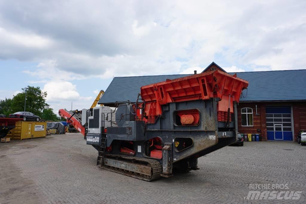 Sandvik QJ 341 Mobilní drtiče