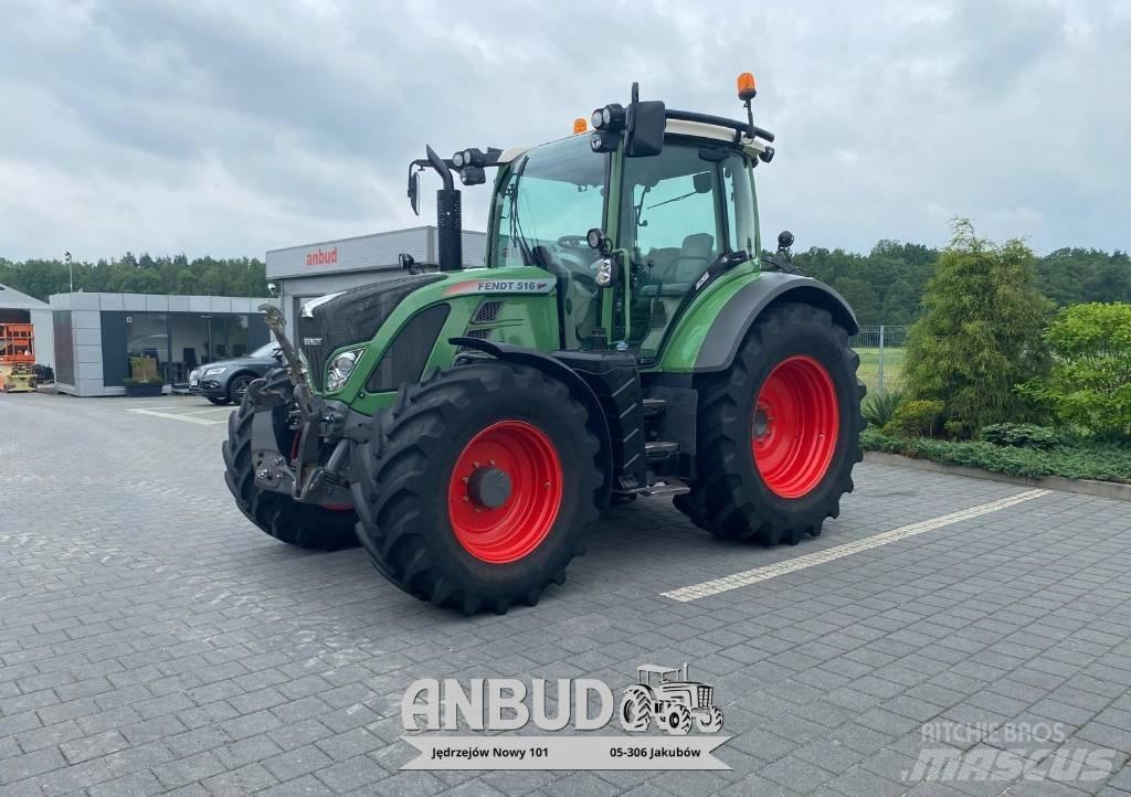 Fendt 516 Vario SCR Traktory